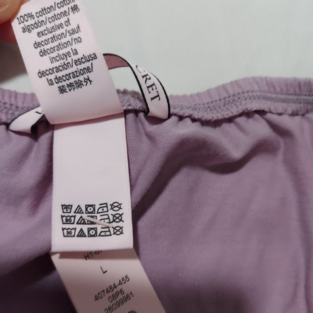 Victoria secret Short size Large NWT - Picture 7 of 8